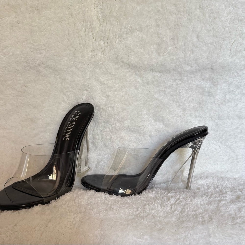 Cape Robbin Black and Gray Heeled Mules